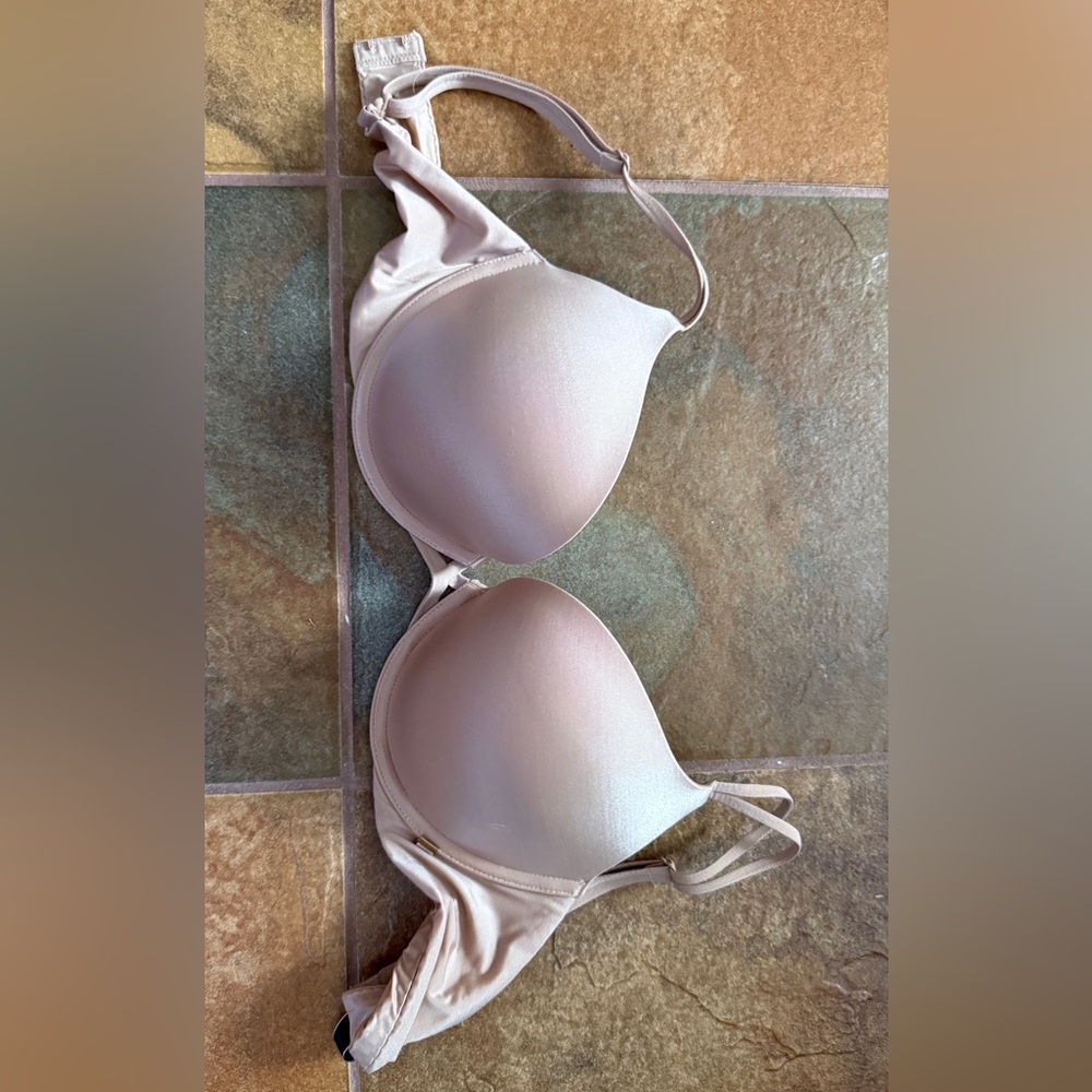 Victoria's Secret Very Sexy Push Up